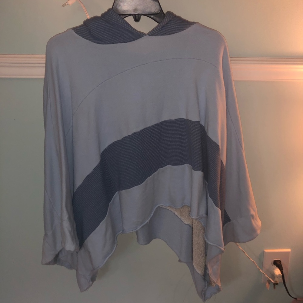 Free people poncho/ sweatshirt